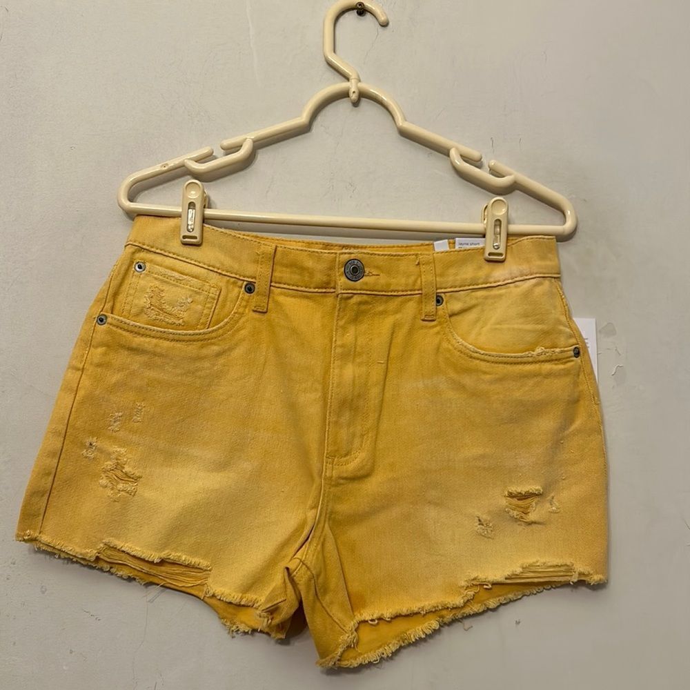 STS Blue marigold high rise distressed denim shorts Layne style Size 28 New